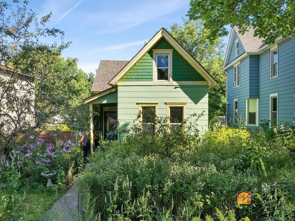 1019 28th Ave NE, Minneapolis, MN 55418