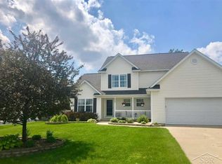 8343 Goldfinch Dr, Freeland, MI 48623