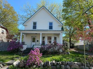 72 Park St, East Millinocket, ME 04430