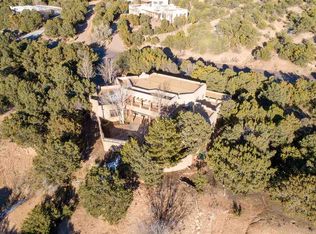 869 Paseo Del Sur, Santa Fe, NM 87501