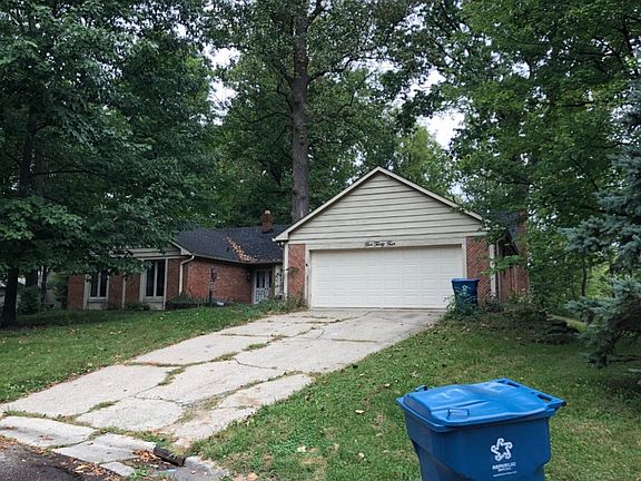2nd image of 534 Sudbury Ct