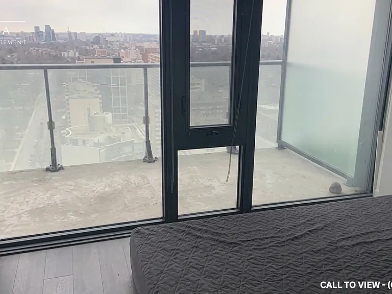 185 Roehampton Ave #2105 — Photo 4