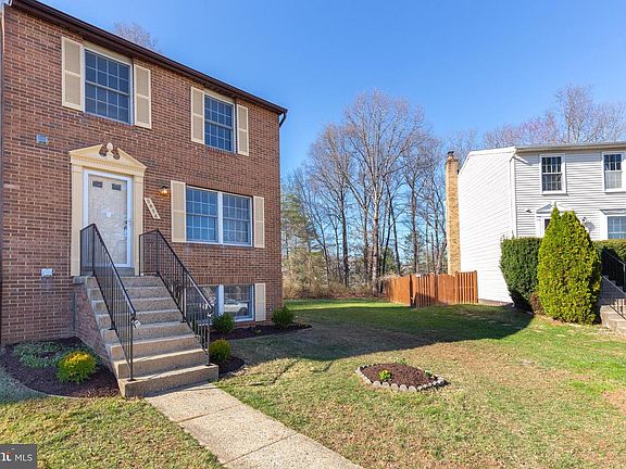 3rd image of 5814 Rock Forest Ct