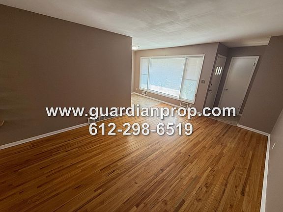 3rd image of 1266-1268 Saint Paul Ave
