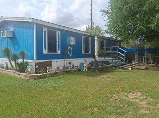 7318 Rabbit Hollow Dr, Baytown, TX 77521