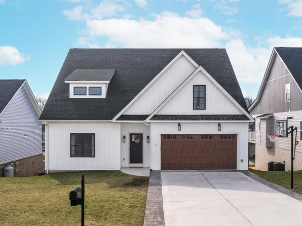 1165 Harborough Dr, Forest, VA 24551