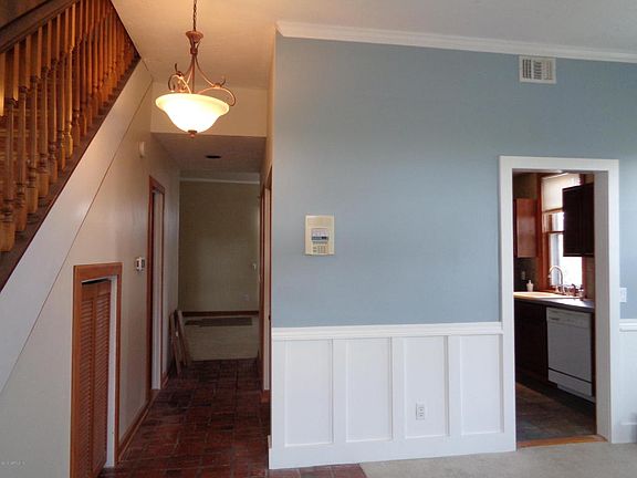 5th image of 2716 Oak St #10