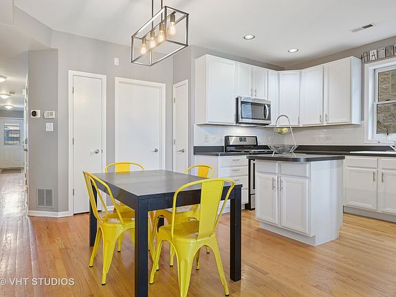 5th image of 1960 W Diversey Pkwy #2
