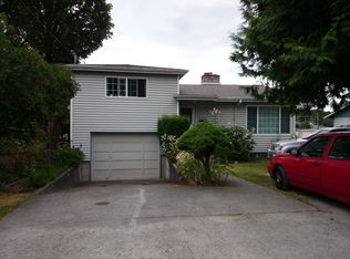 5048 32nd Ave S, Seattle, WA 98118