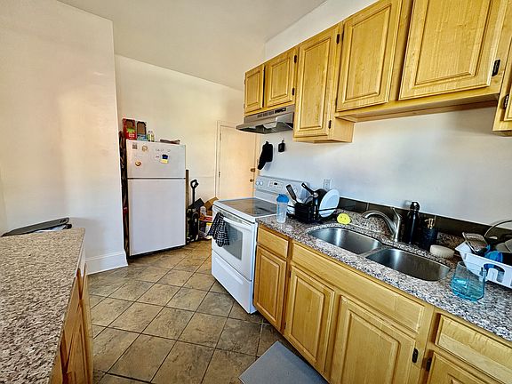 5th image of 231 Harvard Ave APT 4A