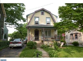 49 S Sycamore Ave, Aldan, PA 19018