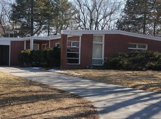 1004 N 41st St, Lincoln, NE 68503