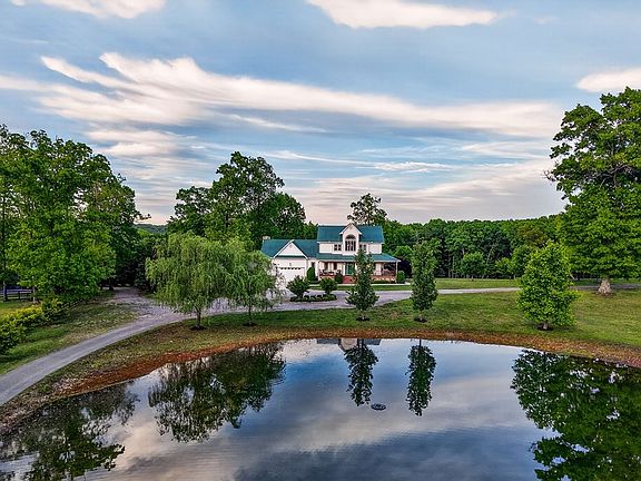 75th image of 933 John Henry Lewis Rd