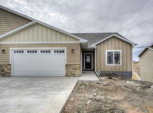 3035 Hoefer Ave, Rapid City, SD 57701