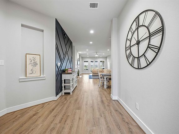 4th image of 3506 Gore Creek Dr