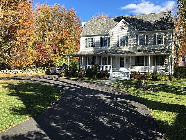 2nd image of 3956 Acushnet Ave