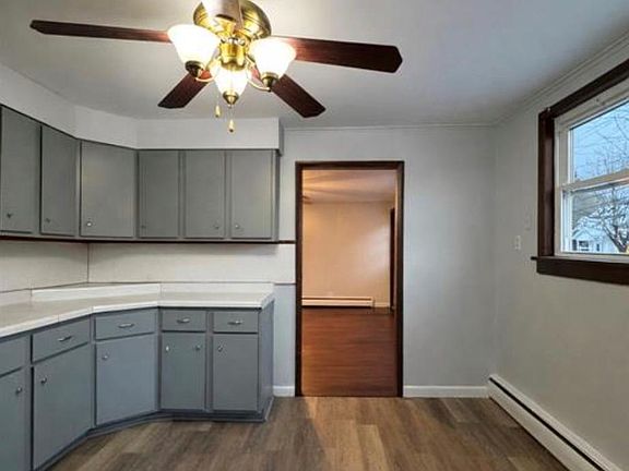 5th image of 56 Sullivan Street