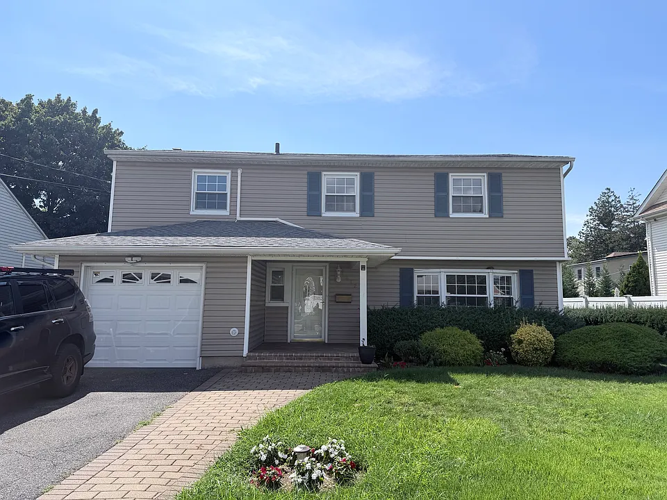 412 Jeffrey Ave