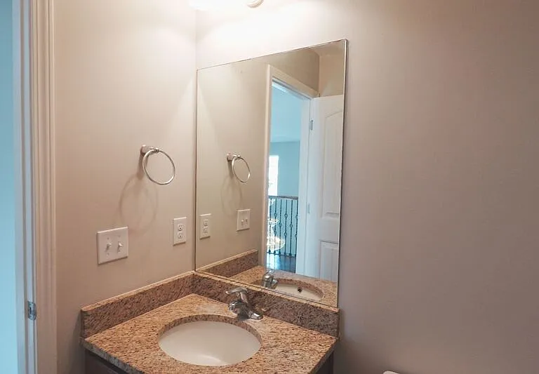 25 Litchfield Dr — Photo 42
