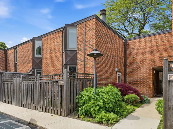 2059 N Larrabee St, Chicago, IL 60614