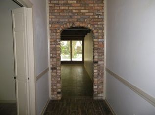 3634 Sessions Dr, Baton Rouge, LA 70816