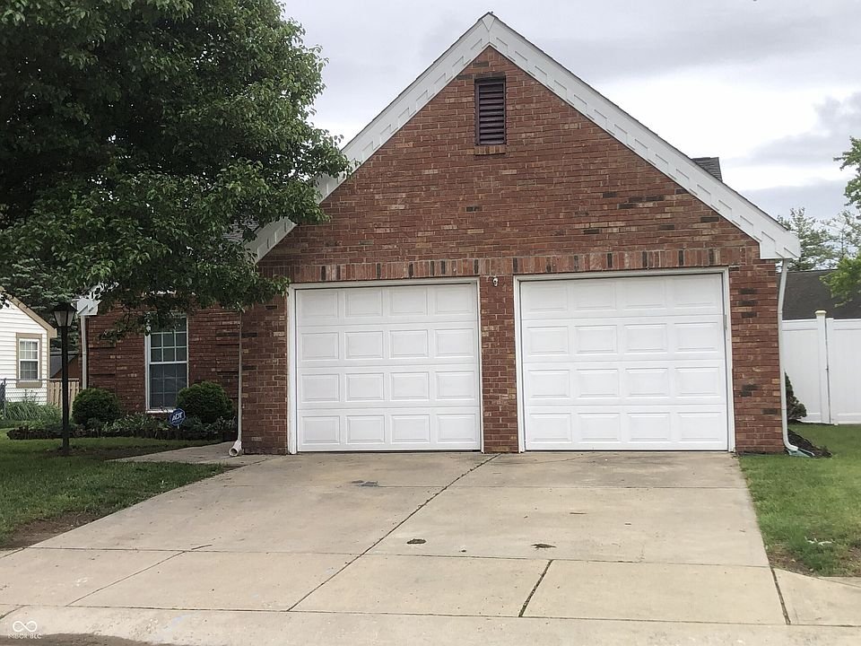 1st image of 3747 Riverwood Dr