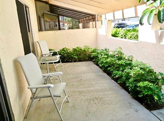 3rd image of 13505 Fishtail Palm Ct APT B
