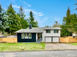 11805 87th Avenue Ct E, Puyallup, WA