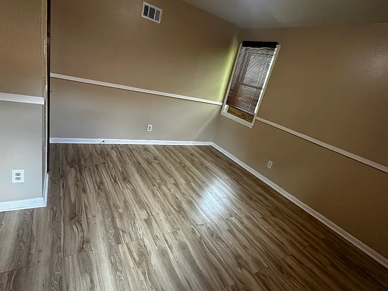 3850 Lisa Ln — Photo 22