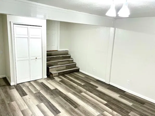 1210 W 38th Pl #3, Anchorage, AK 99503