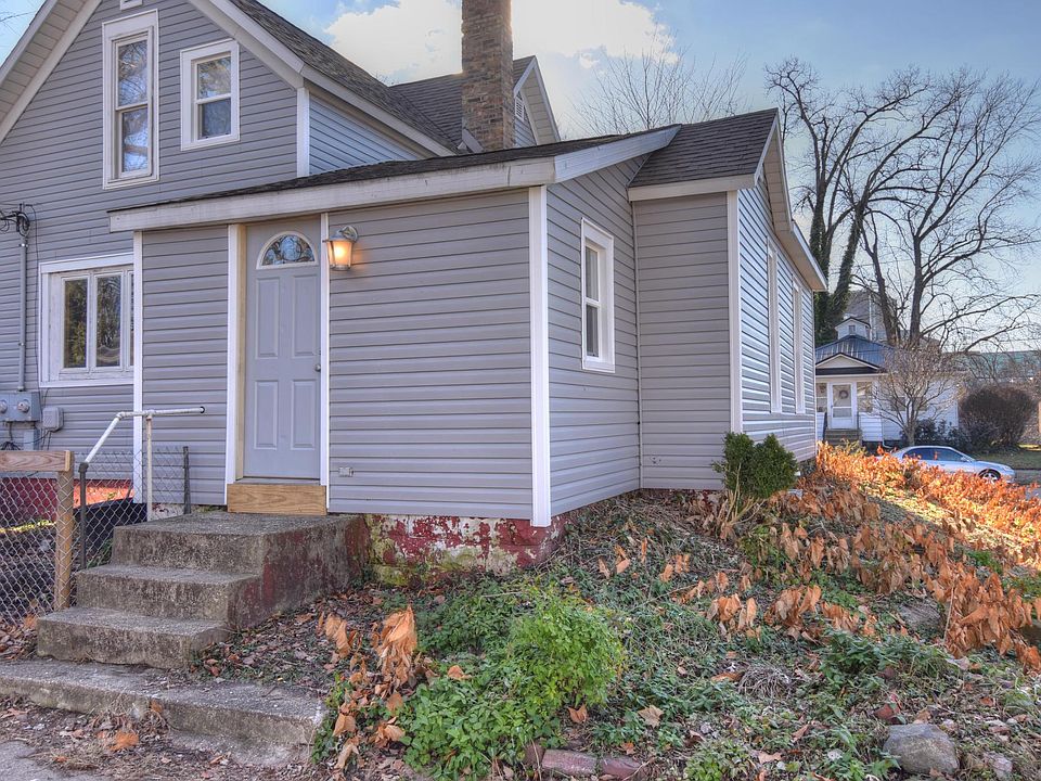 1st image of 110 Nadel Ave