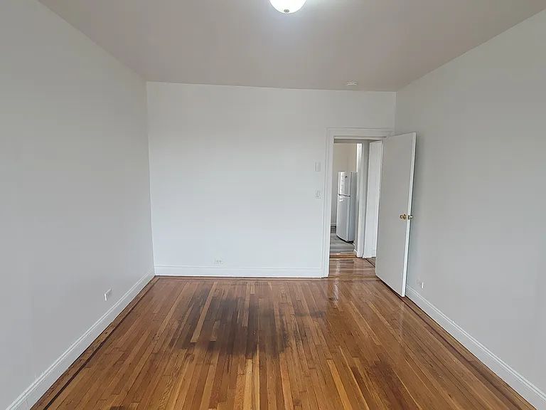 1001 Walton Ave #F3 — Photo 15