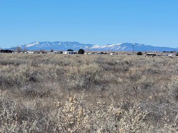 150 Valle Verde Ave, Moriarty, NM 87035