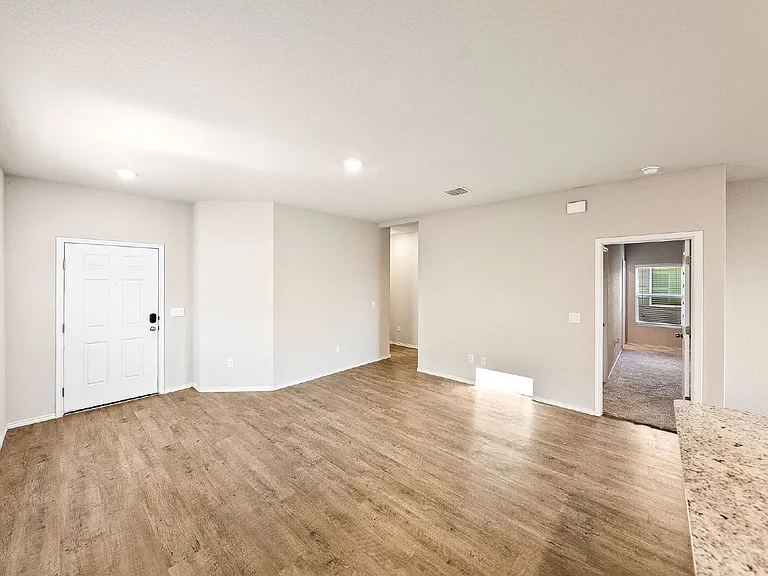 7663 Stud Dr — Photo 8