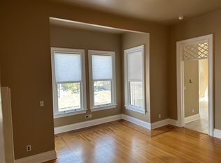 1533 Union St #B, Alameda, CA 94501