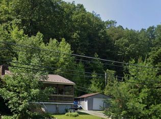 6374 Chambersburg Rd, Fayetteville, PA 17222