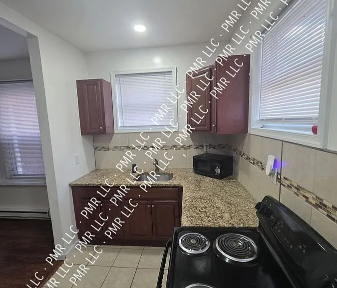 5820 Lansdowne Ave #A — Photo 23
