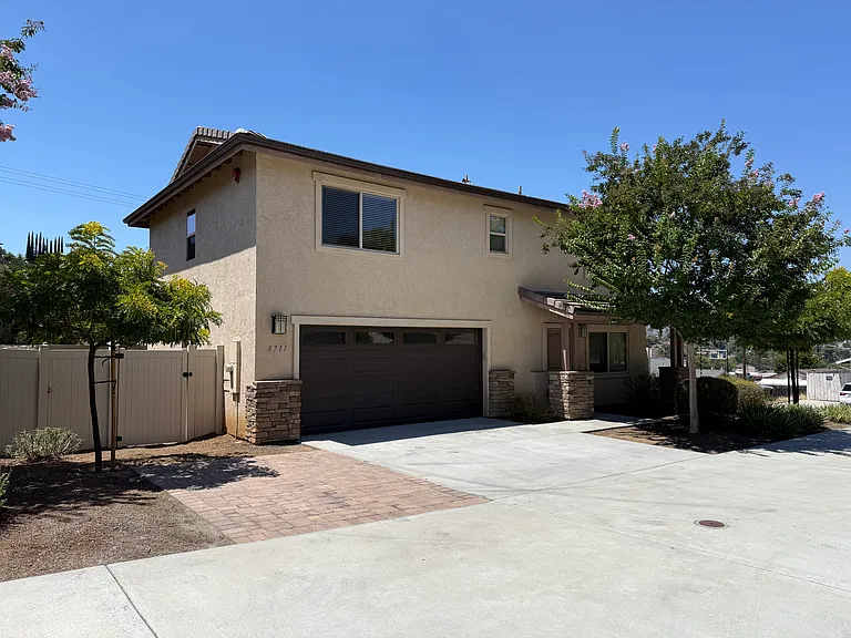 8711 Winter Gardens Blvd — Photo 2