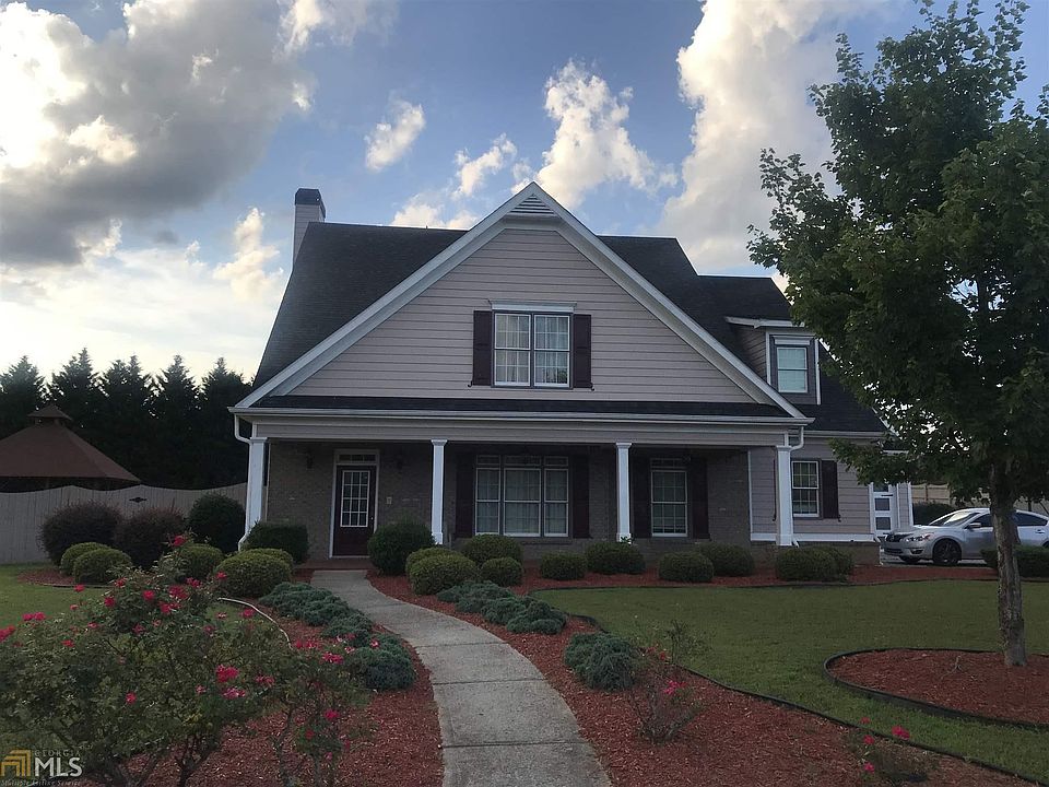 1st image of 2600 Little Fox Dr