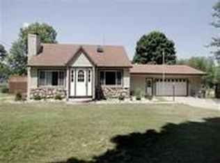 33059 Fredrick St, Paw Paw, MI 49079