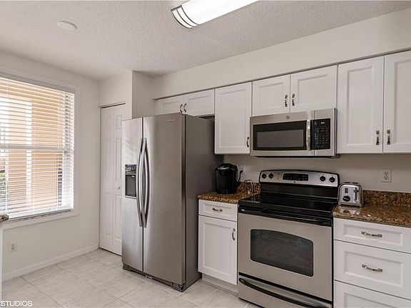 4th image of 6660 Huntington Lakes Cir APT 102