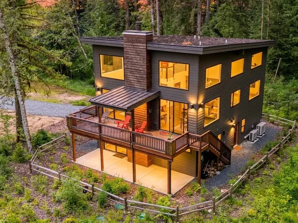 12031 Shuksan Rim Drive, Deming, WA 98244