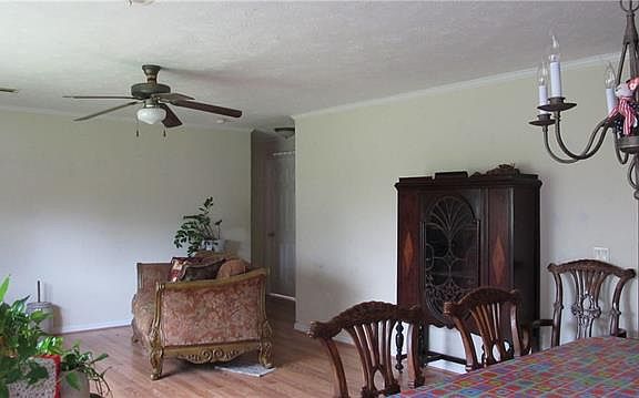 2nd image of 10720 Sleepy Hollow Dr