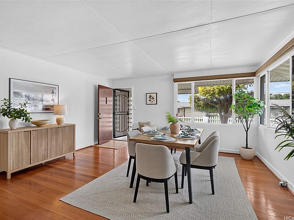 5th image of 225 Awakea Rd