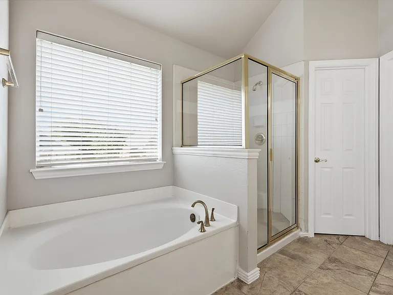 944 Hedgcoxe Rd — Photo 20