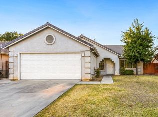 2490 S Evelyn Ave, Fresno, CA 93727