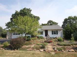 10 Miami Ave, Fredericktown, OH 43019
