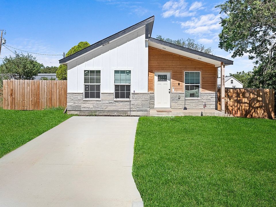 1st image of 5811 Lake Granbury Trl