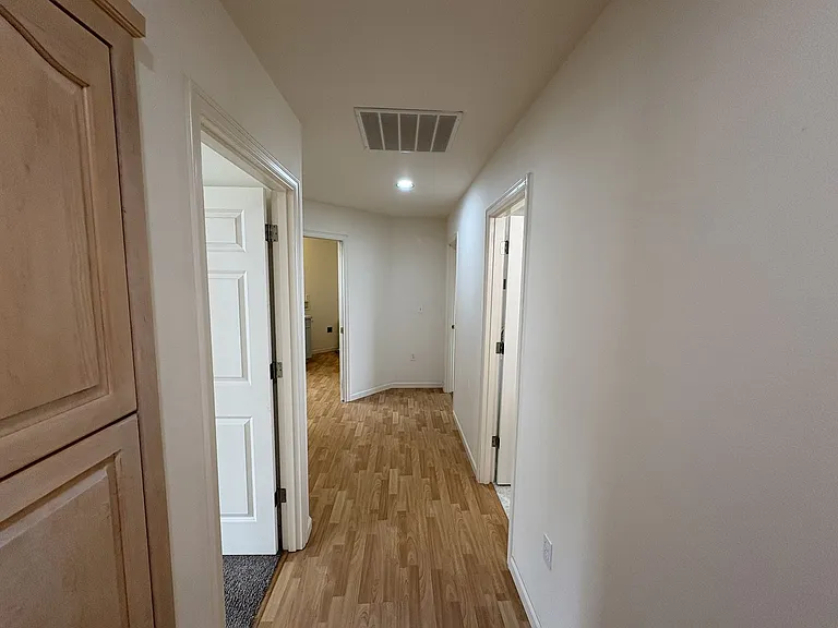 1714 Baker View Ct — Photo 23