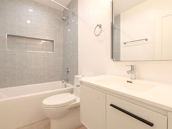 5th image of 1727 N Edgemont St #8